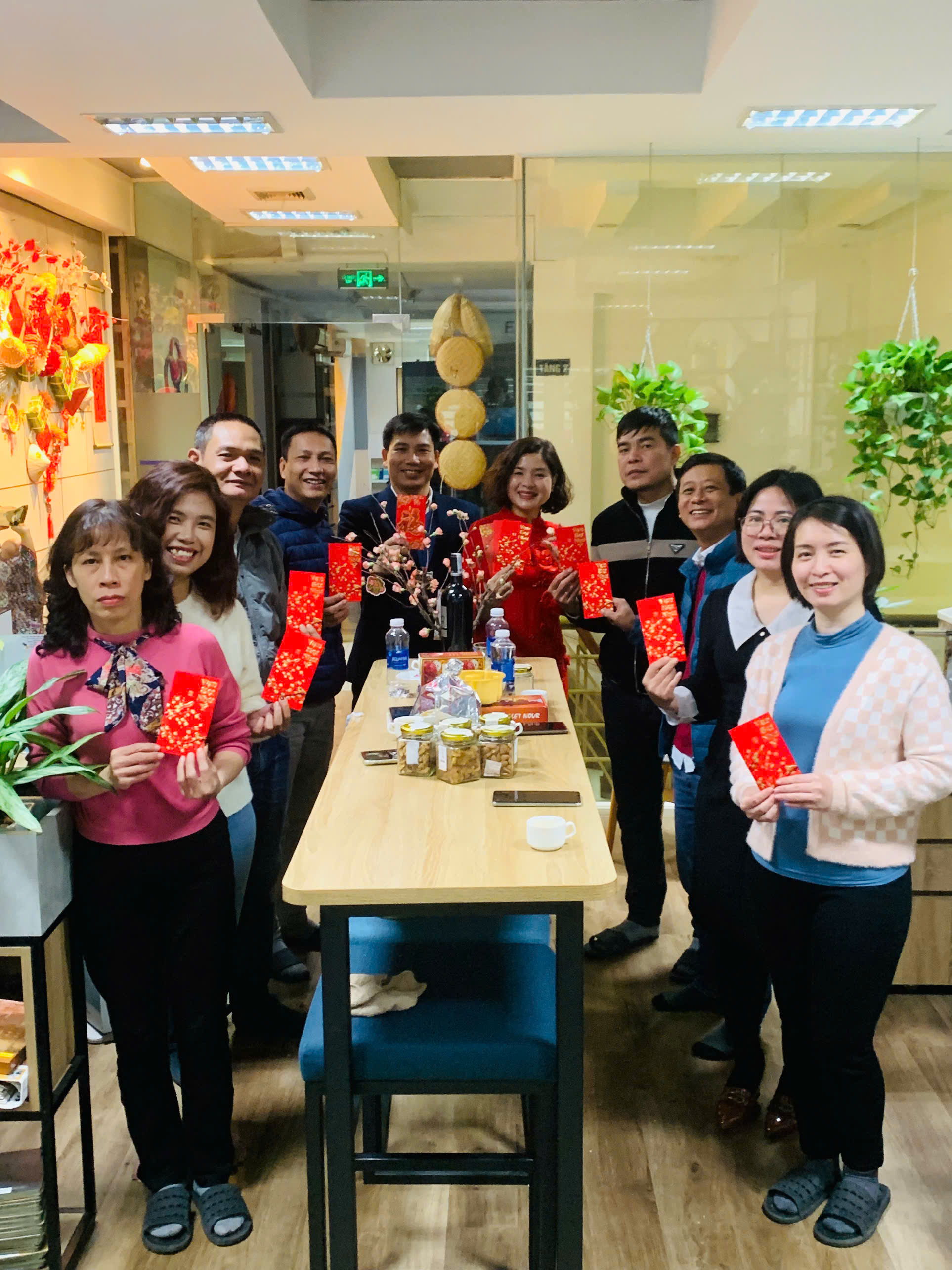 Hoạt động công ty